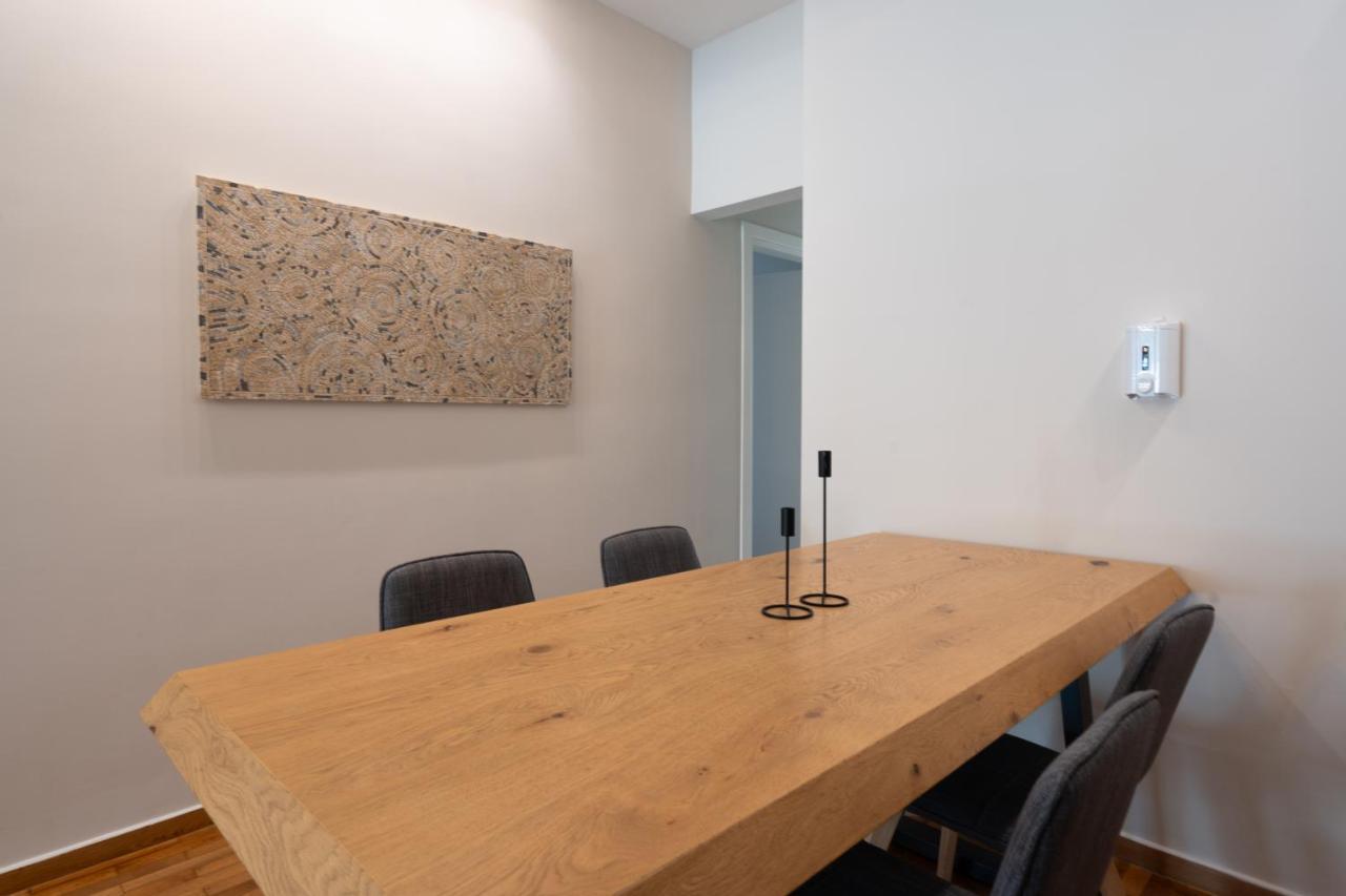 Classy Apartment In Koukaki, Walk To Metro & Acropolis Athen Exterior foto