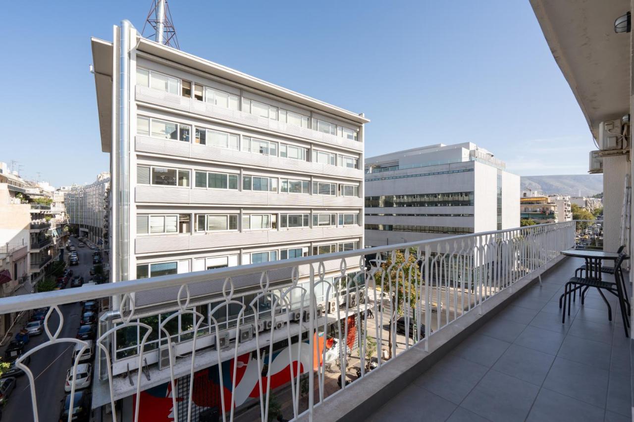 Classy Apartment In Koukaki, Walk To Metro & Acropolis Athen Exterior foto